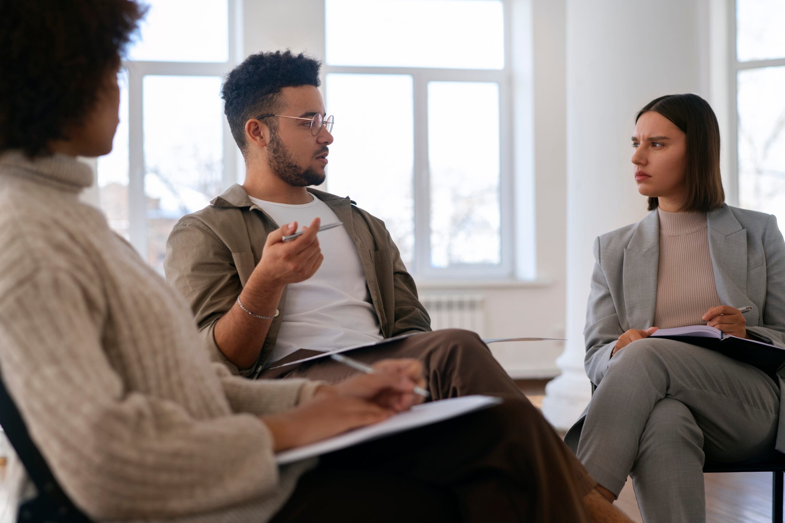 A family meeting with an interventionist